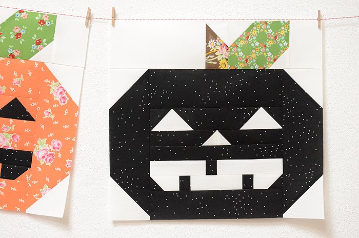 Creepy Critters Halloween Quilt - Pumpkin Quilt Block