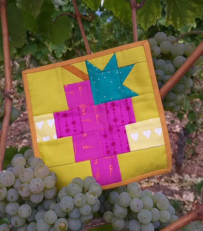 Grapes Quilt Block Pattern by Nadra Ridgeway of ellis & higgs