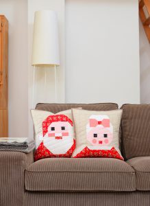 Santa Claus and Mrs. Santa Claus quilted pillow - a free tutorial