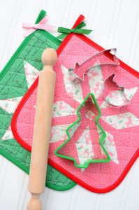 Christmas Quilt Pattern - Bright Stars Potholder