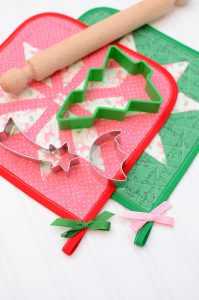 Christmas Quilt Pattern - Bright Stars Potholder