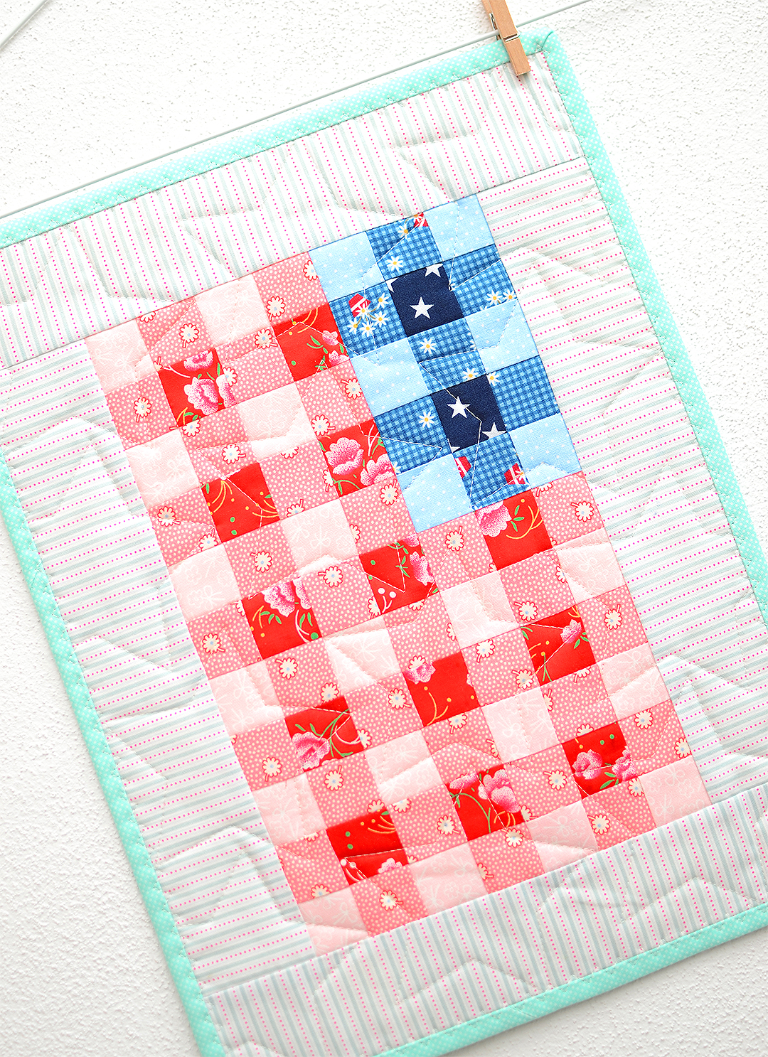 Stars & Stripes mini quilt pattern