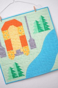 Rafting Boat mini quilt pattern - Camping quilt patterns