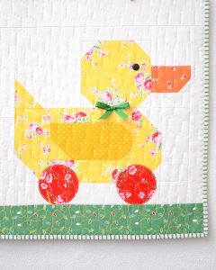 Pull-along Duck quilt pattern - Christmas mini quilt pattern